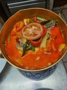 [ 42 ] Gäng Dăng Nüa แกงแดงเนื้อ