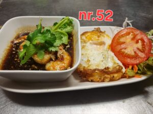 [ 52 ] Gung Thod Gratiem Prig Thai กุ้งทอดกระเทียมพริกไทย